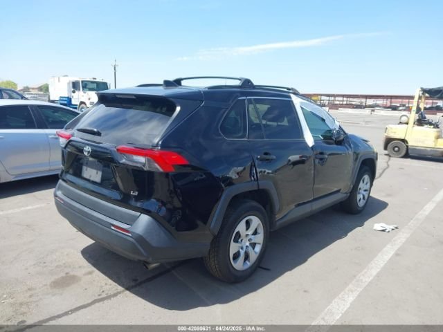 
								2021 TOYOTA RAV4 LE full									