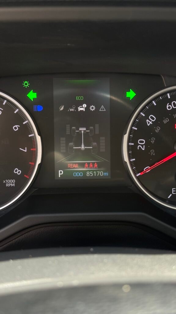 2021 TOYOTA RAV4 LE 4X4